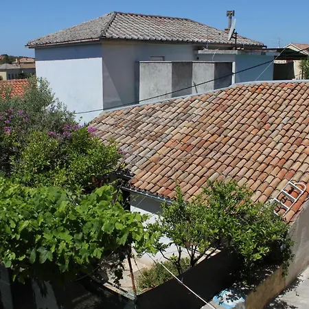Apartments With A Parking Space Mali Losinj